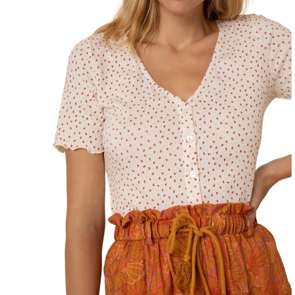 FRNCH Ornella Floral Ruffle Frill Trim Cream V Neck T Shirt S - Picture 2 of 15